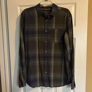 Stoic men’s black and green long sleeve button down shirt size large